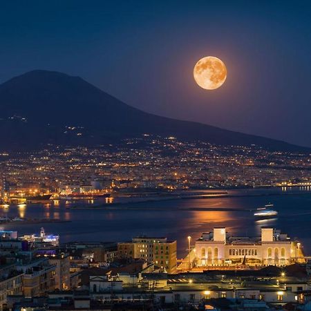 B&B De Matha House Napoli Bagian luar foto