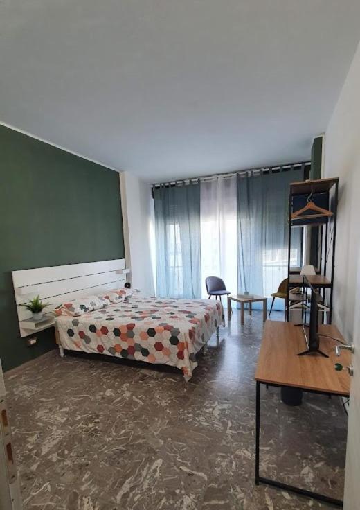 B&B De Matha House Napoli Bagian luar foto