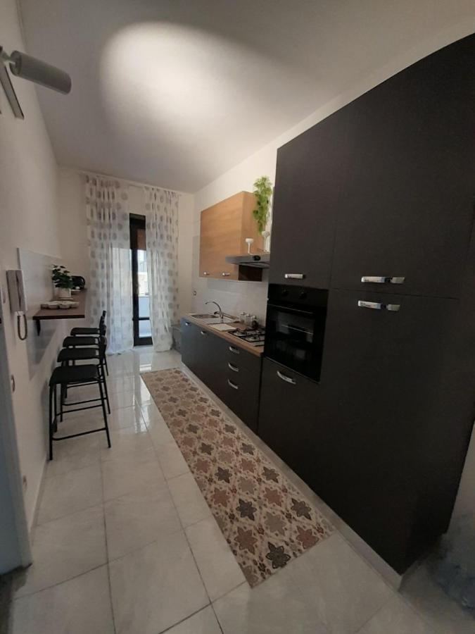 B&B De Matha House Napoli Bagian luar foto